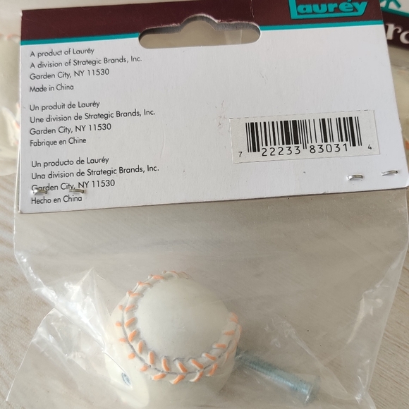 Laurey Whim-z Baseball knobs - Picture 2 of 4
